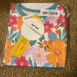 NWT little sleepies beachy blooms short sleeves and short pj set